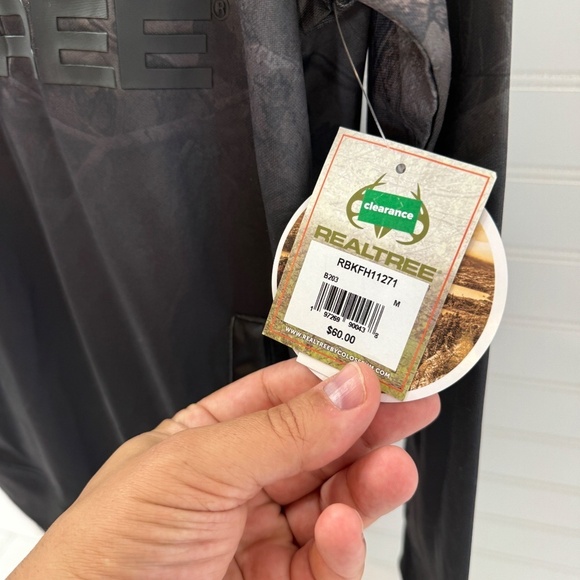 NEW Realtree by Colosseum Men's Medium - Picture 2 of 6